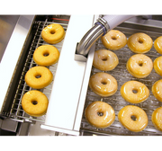Belshaw 22306W Thermoglaze Frozen Donut System - 50-75 Donuts/Hr, 208v/1ph - Donut-Equipment.com