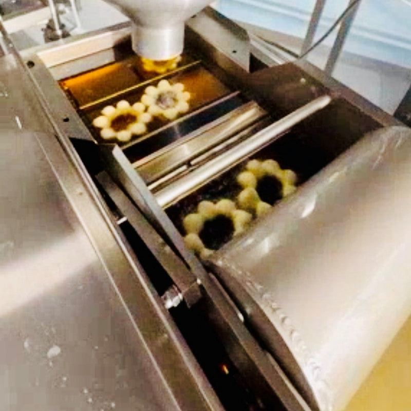 Mochi Plunger and RS' Submerger System for the 2026 Mark V Donut Robot (MKV-1525) - Donut-Equipment.com