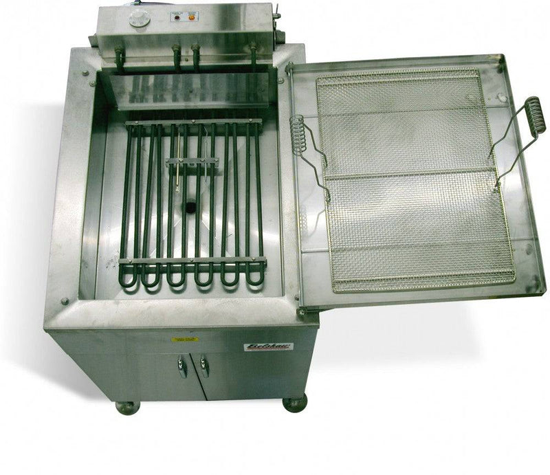 618L Donut Fryer (Electric) electric-heated,&nbsp;frying&nbsp;area 18 X 26 inches (46 X 66 cm) - Donut-Equipment.com