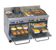 Comstock-Castle F3226-18-1.5RB 60" Gas Restaurant Range, 4 Open Burners, 18" Griddle, 18" Radiant Broiler, 2 Standard Ovens, Stainless Steel Front, 244,000 BTU - Donut-Equipment.com