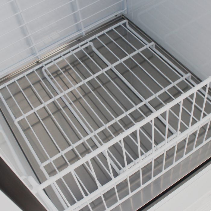Turbo Air TGIM-23W-N 27" Indoor Ice Merchandiser w/ Bottom Mount Compressor - Glass Door, 115v - Donut-Equipment.com